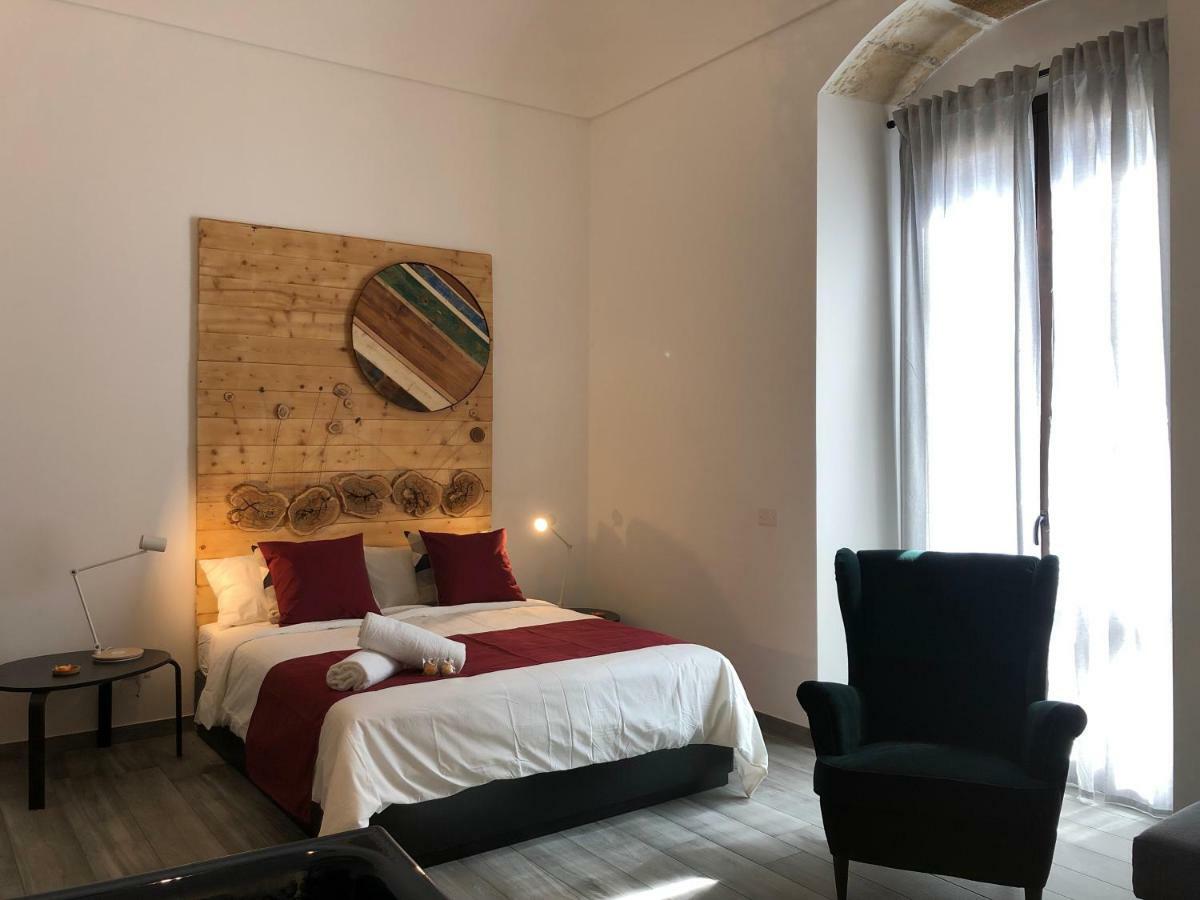 Terra Di Sicilia Luxury Centro Bed & Breakfast Avola Exterior photo